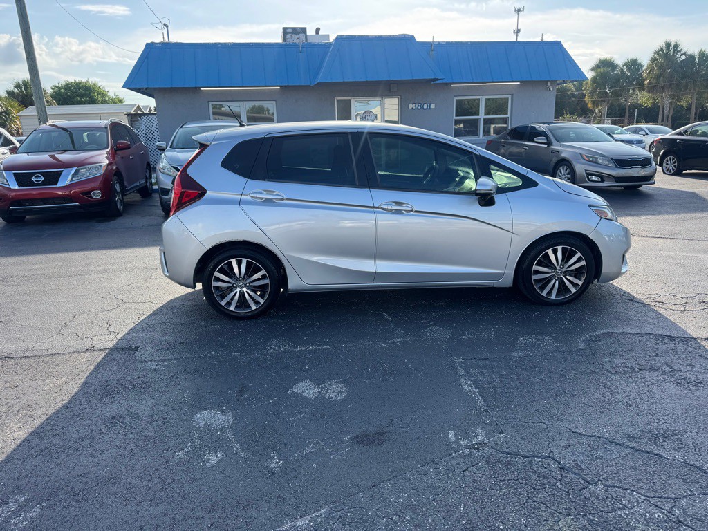 2015 Honda Fit Image 4