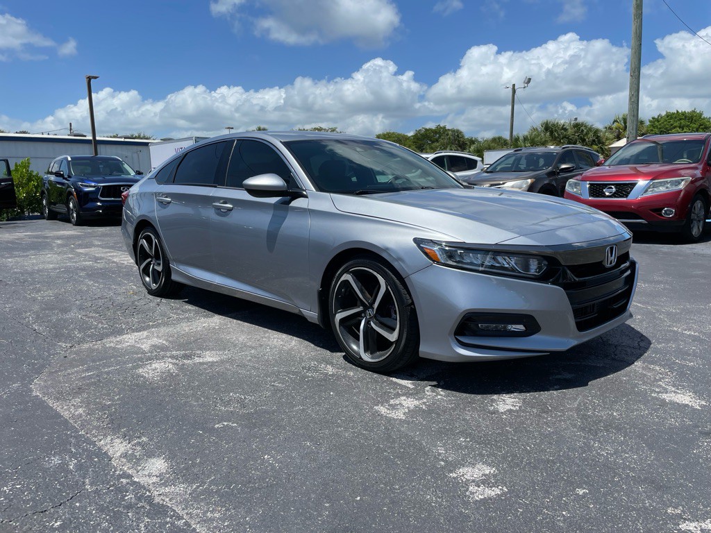 2019 Honda Accord Image 4