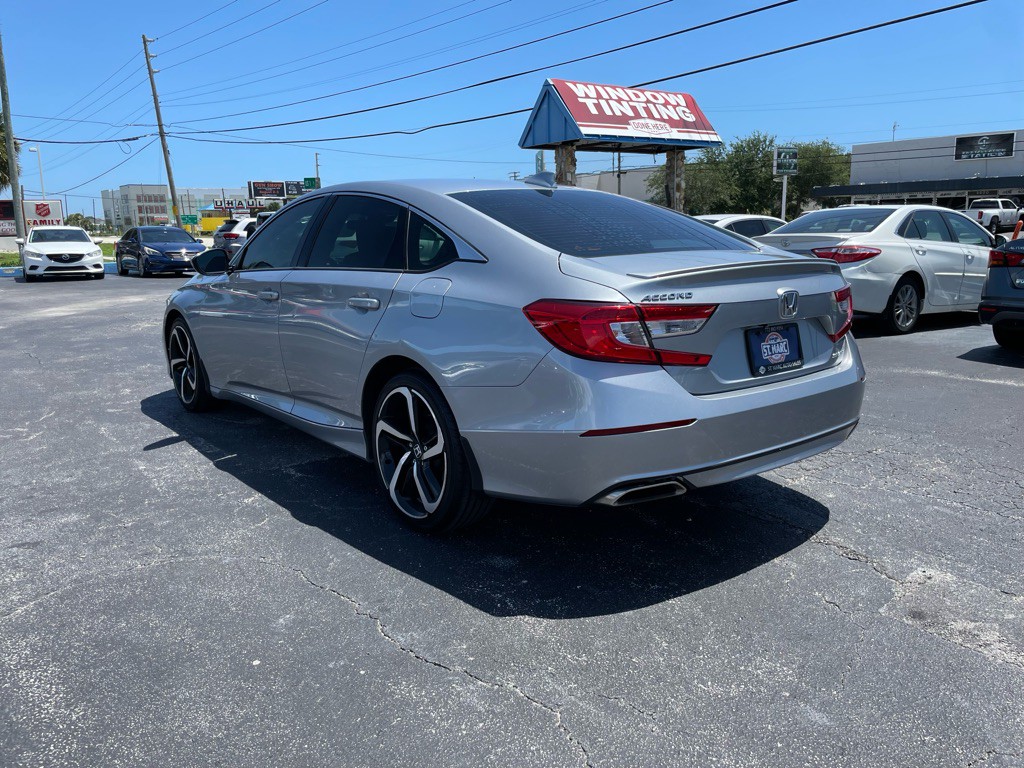 2019 Honda Accord Image 7
