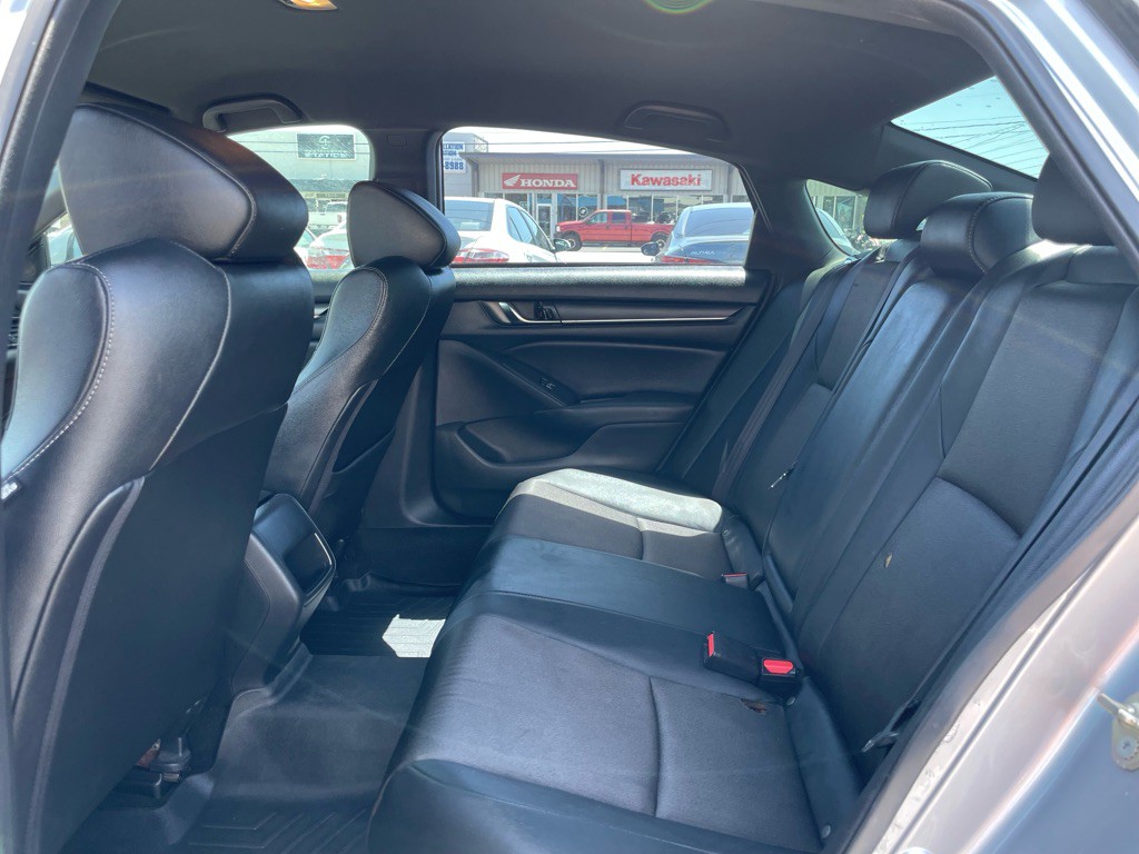 2019 Honda Accord Image 11