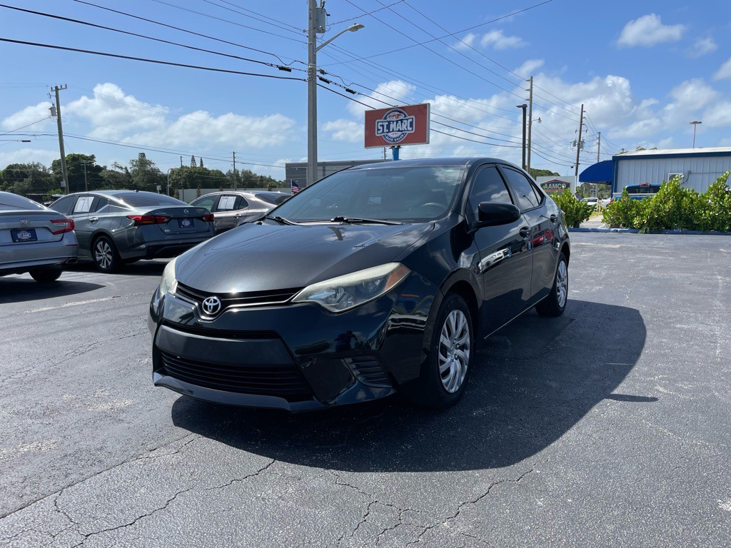 2015 Toyota Corolla Image 1