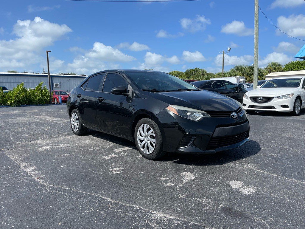2015 Toyota Corolla Image 4