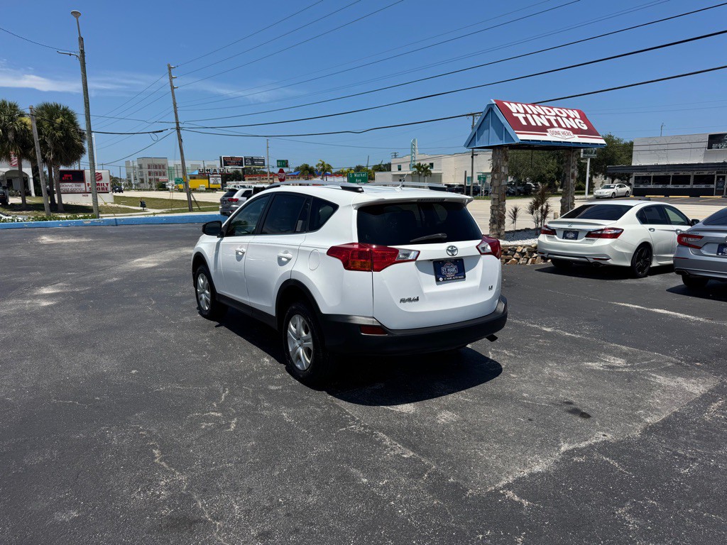 2014 Toyota Rav4 Image 5