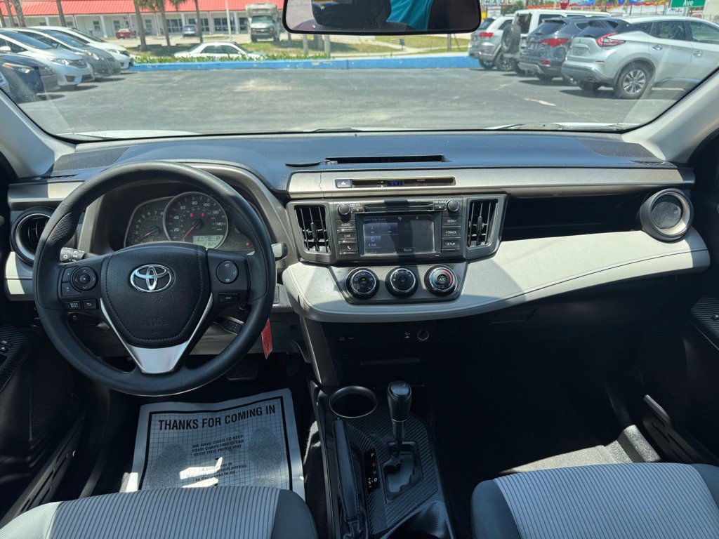 2014 Toyota Rav4 Image 8