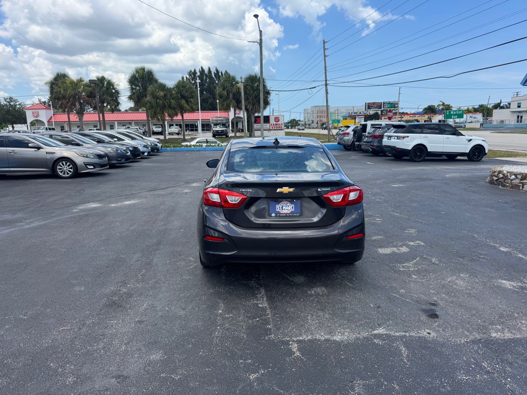 2016 Chevrolet Cruze Image 7