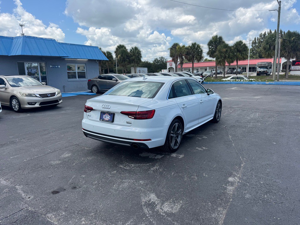 2017 Audi A4 Image 7