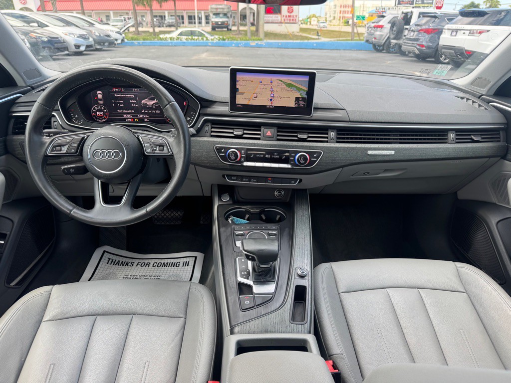 2017 Audi A4 Image 9