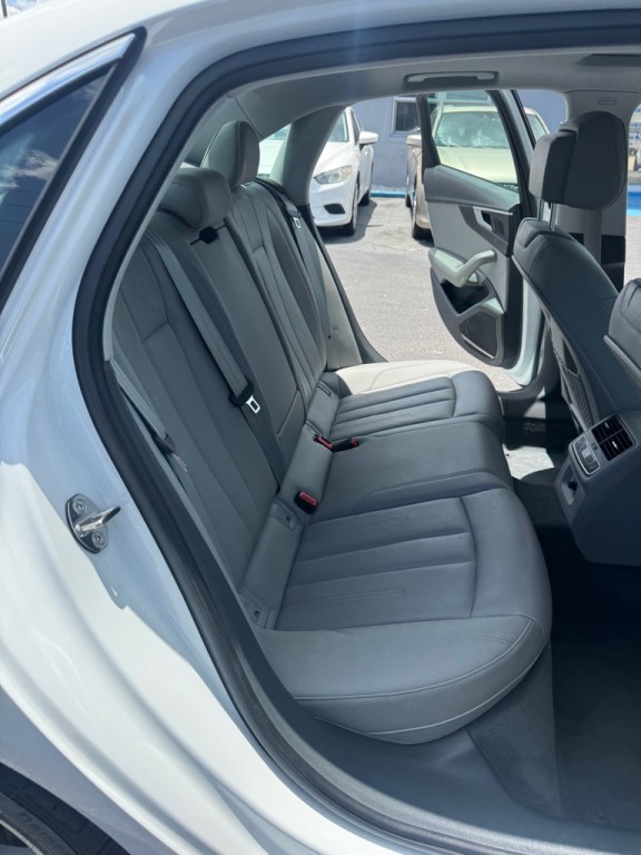 2017 Audi A4 Image 13