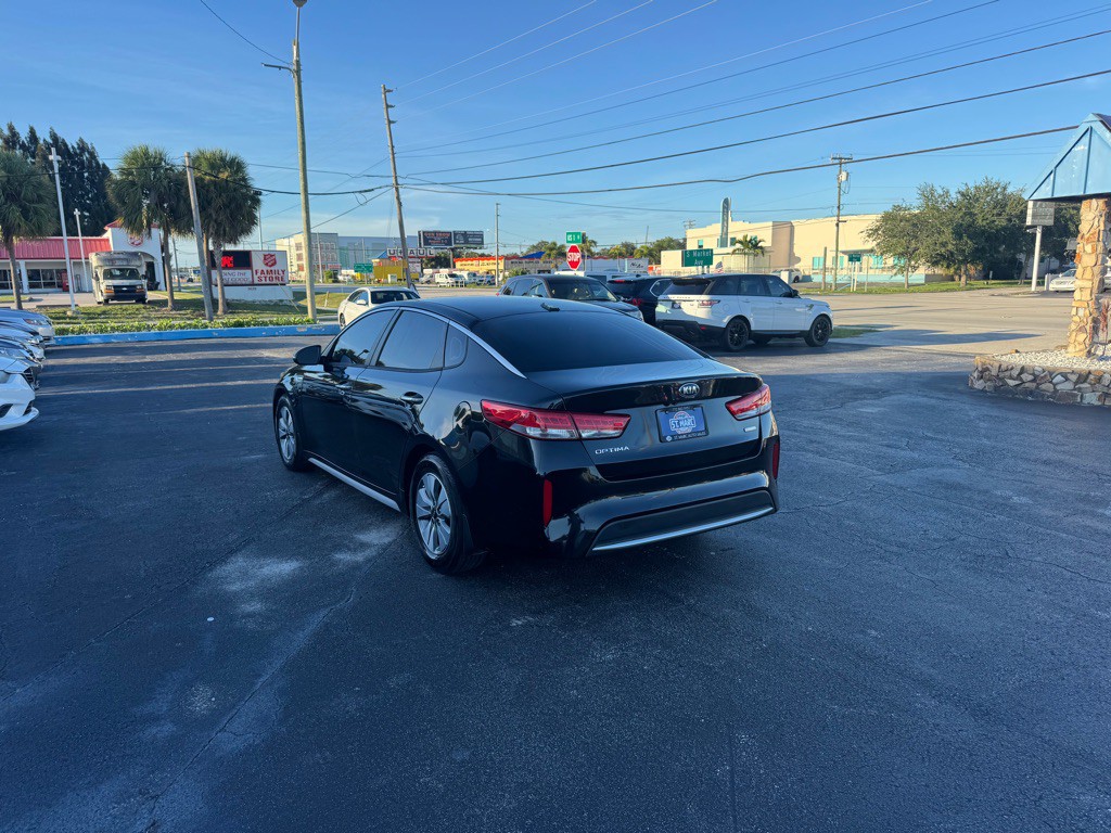 2017 Kia Optima Image 8