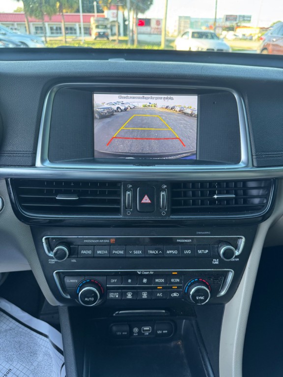 2017 Kia Optima Image 10