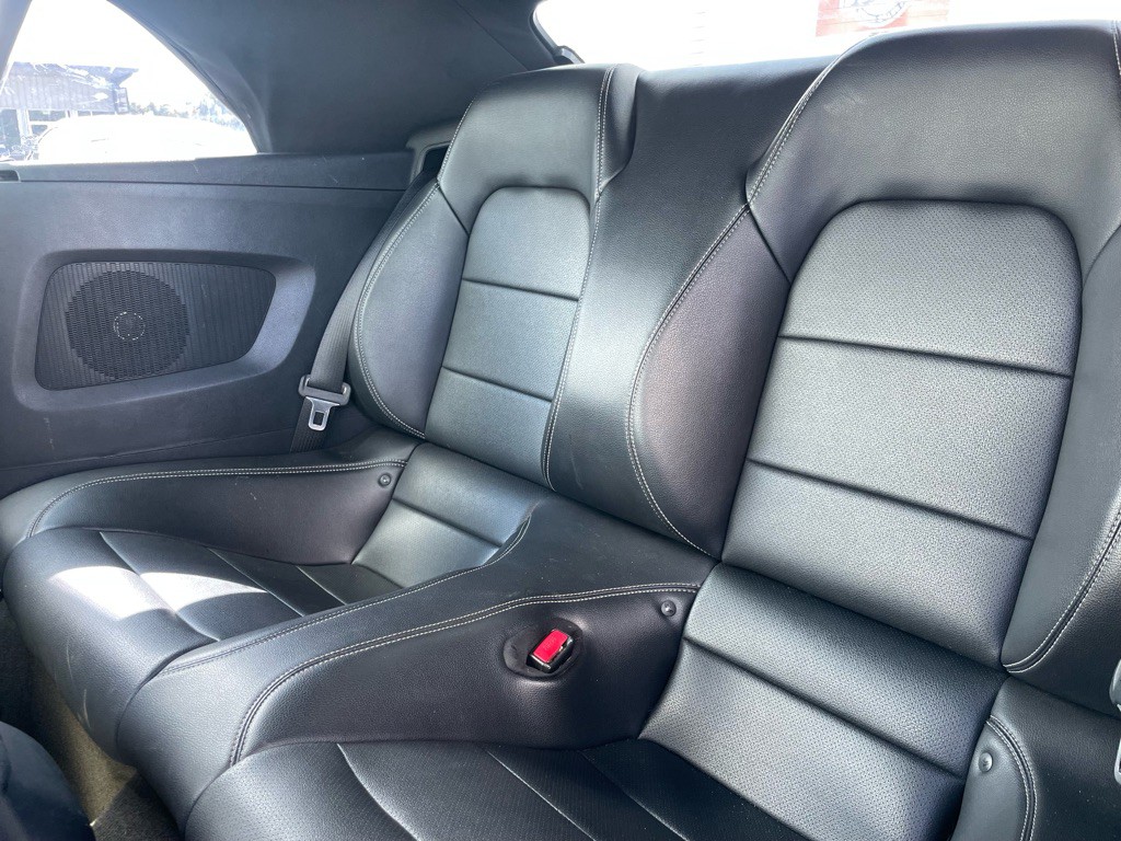 2015 Ford Mustang Image 11