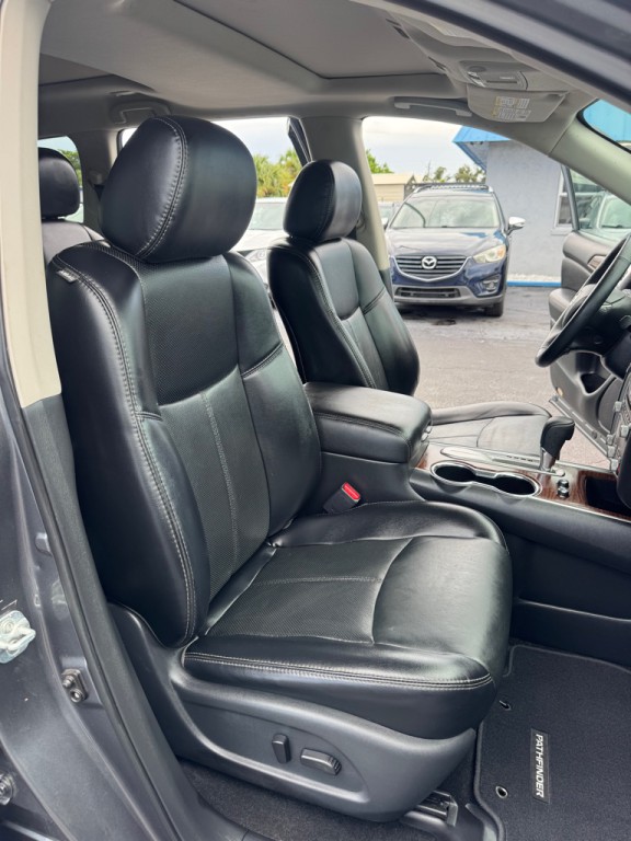 2018 Nissan Pathfinder Image 10