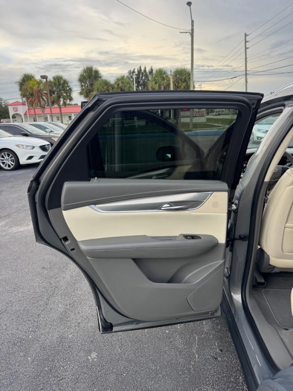 2017 Cadillac XT5 Image 18