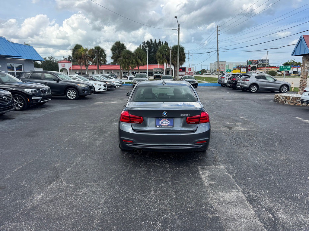 2016 BMW 3 Series Image 5