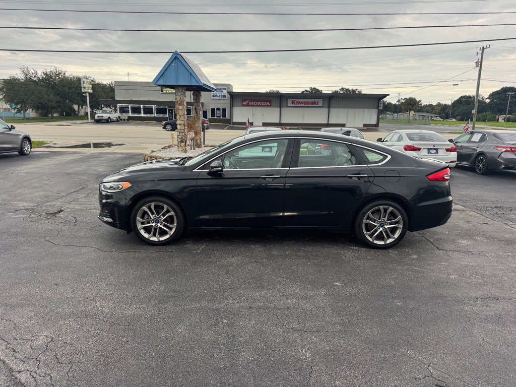 2019 Ford Fusion Image 5