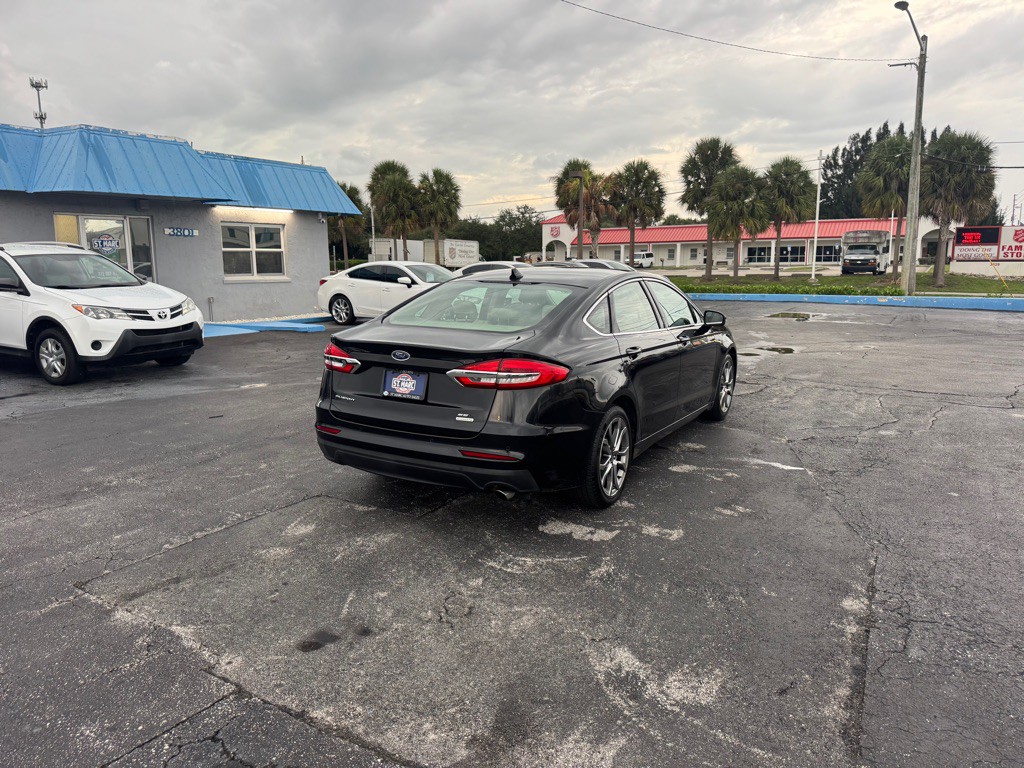 2019 Ford Fusion Image 6