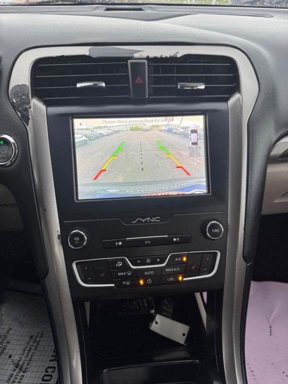 2019 Ford Fusion Image 10