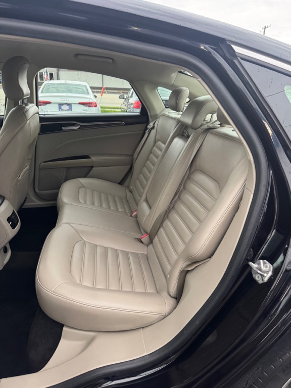 2019 Ford Fusion Image 14