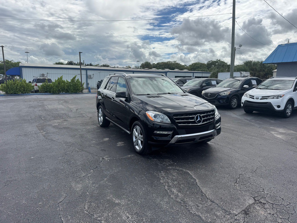 2015 Mercedes-Benz M-Class Image 3