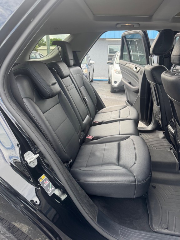 2015 Mercedes-Benz M-Class Image 13