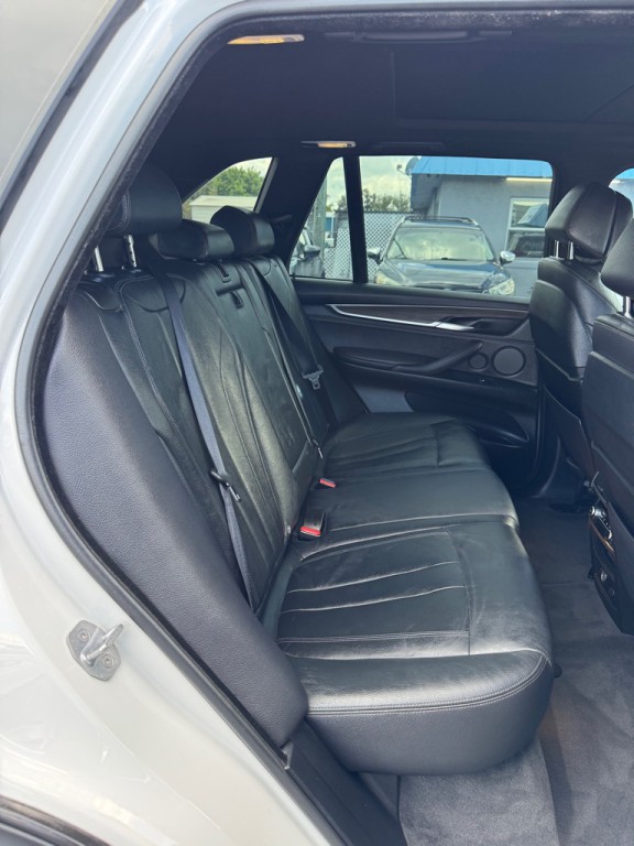 2017 BMW X5 Image 15