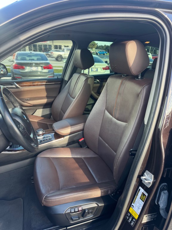 2016 BMW X3 Image 9