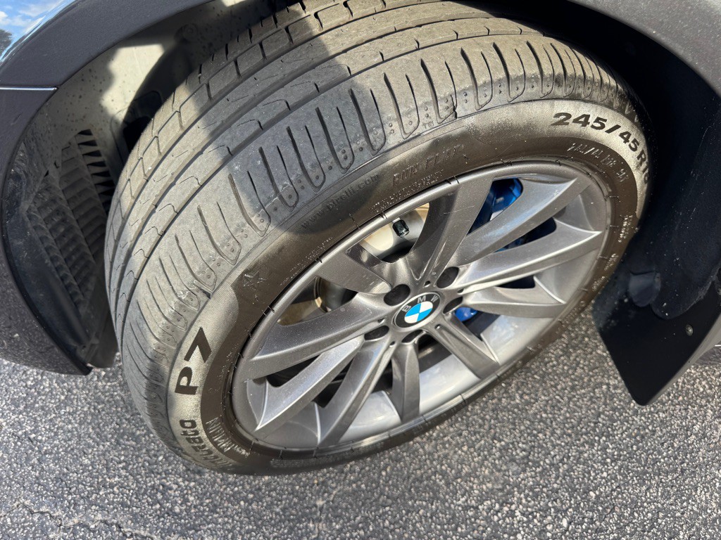 2015 BMW 5 Series Image 19