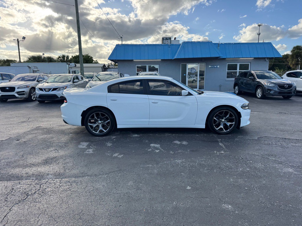 2015 Dodge Charger Image 4