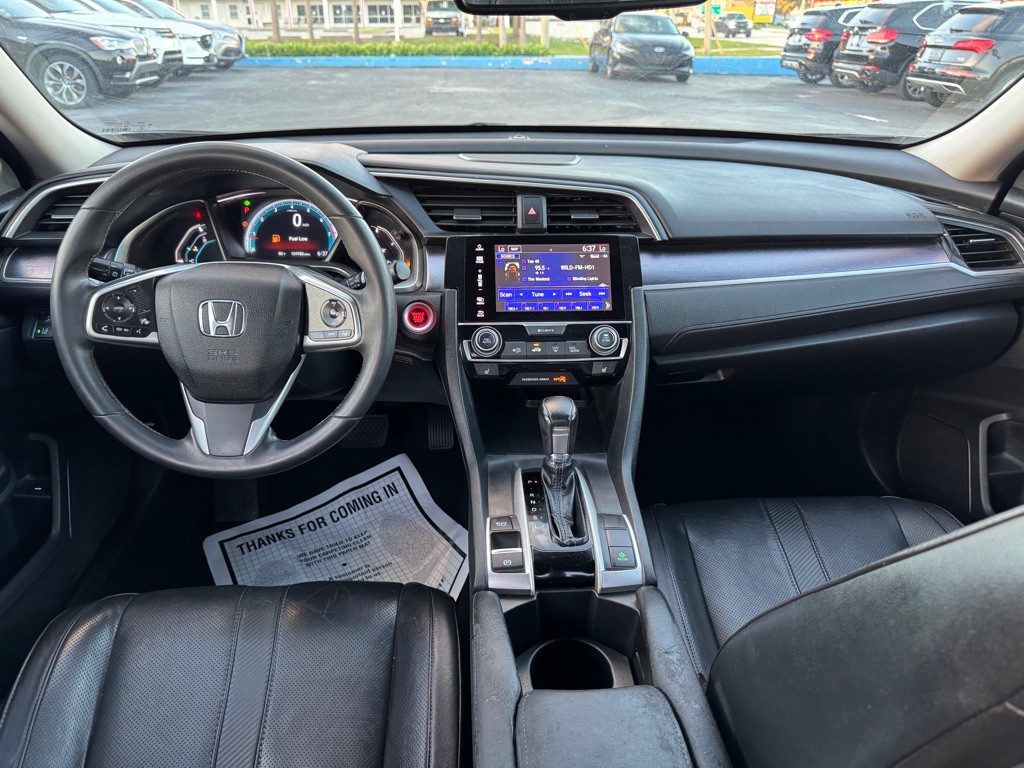 2016 Honda Civic Image 9