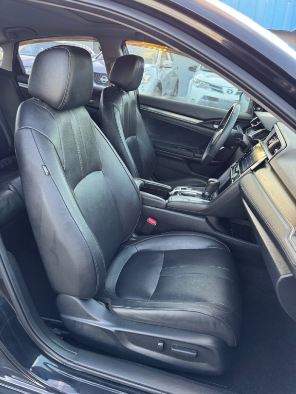 2016 Honda Civic Image 12