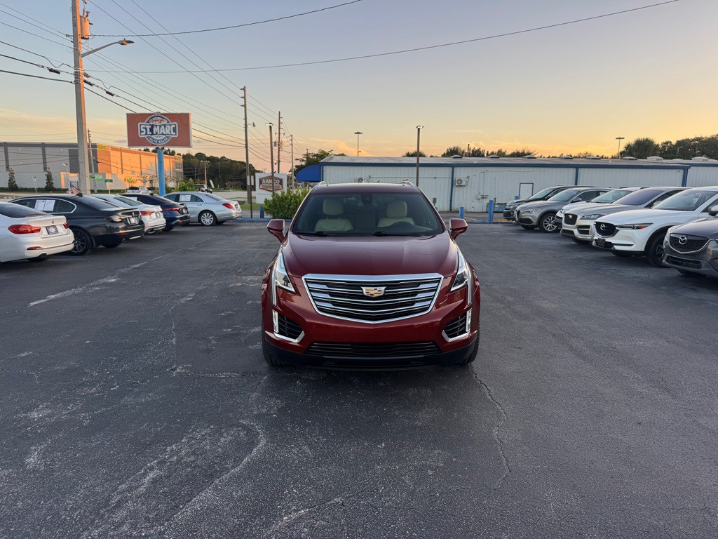 2017 Cadillac XT5 Image 2