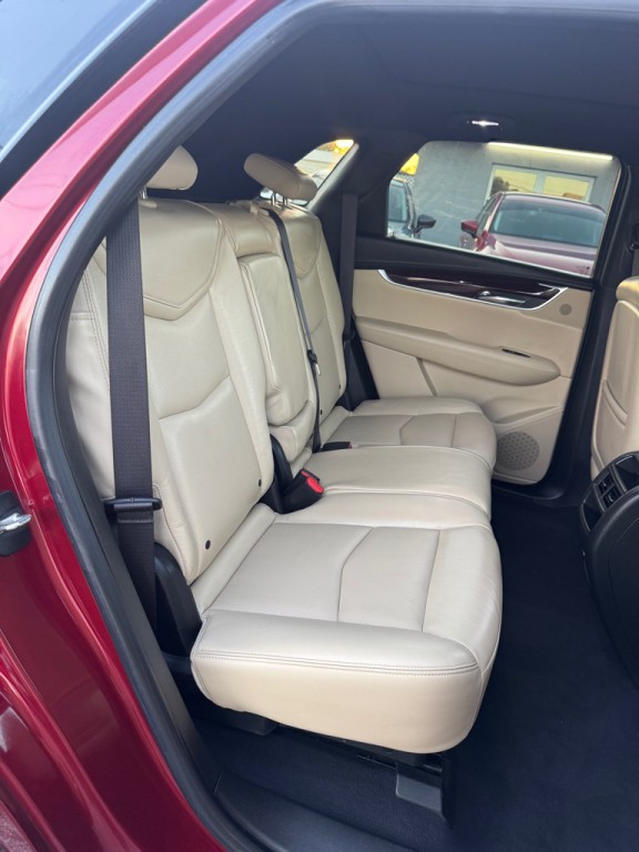 2017 Cadillac XT5 Image 13