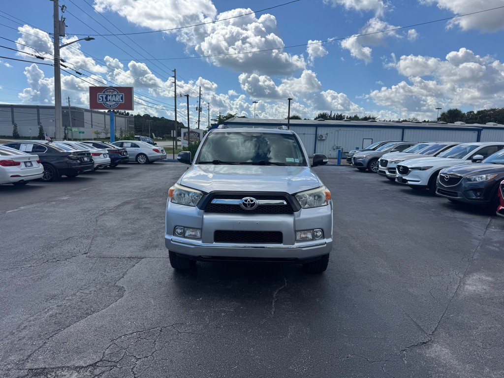 2011 Toyota 4Runner Image 2