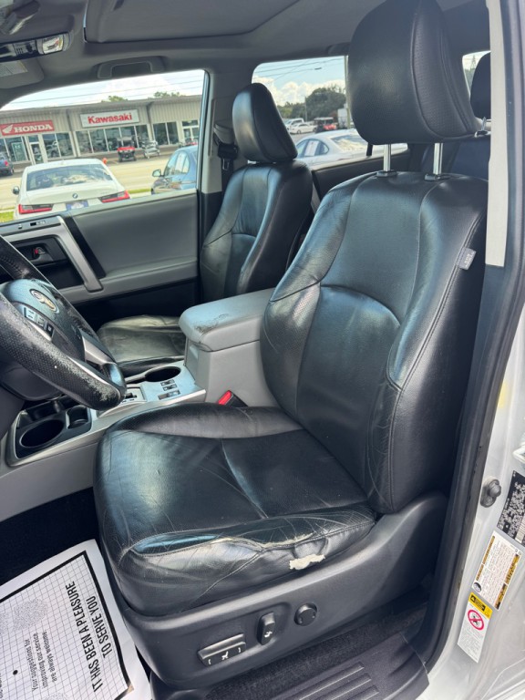 2011 Toyota 4Runner Image 13