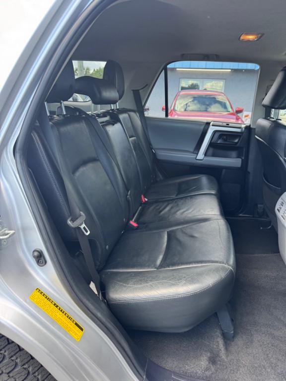 2011 Toyota 4Runner Image 14