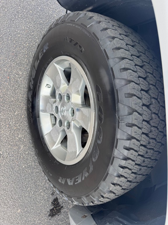 2011 Toyota 4Runner Image 19