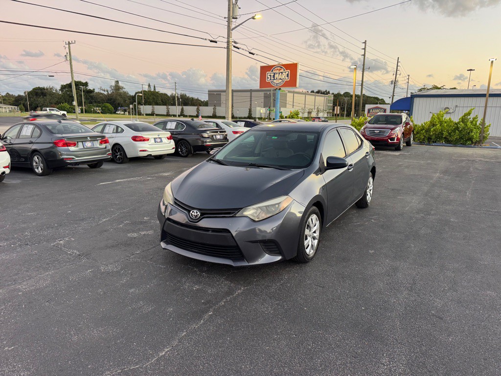 2014 Toyota Corolla Image 1