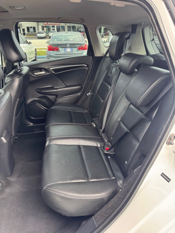 2015 Honda Fit Image 11