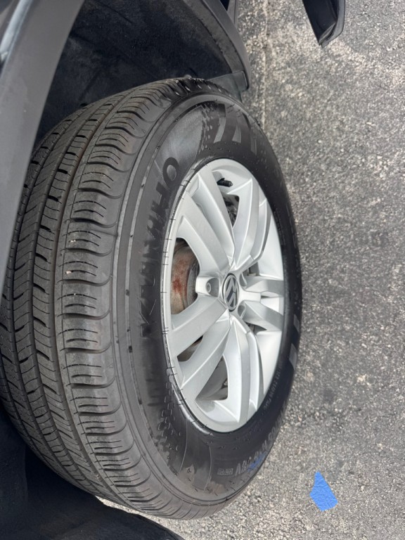 2015 Volkswagen Tiguan Image 18