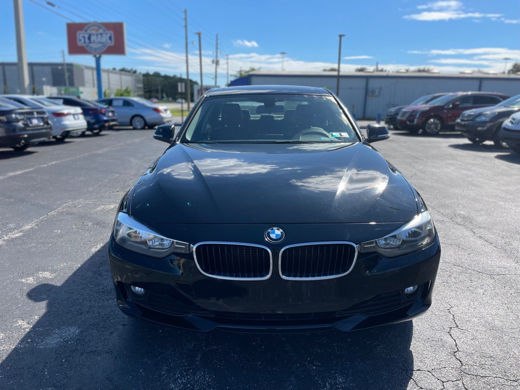 2014 BMW 3 Series Image 3