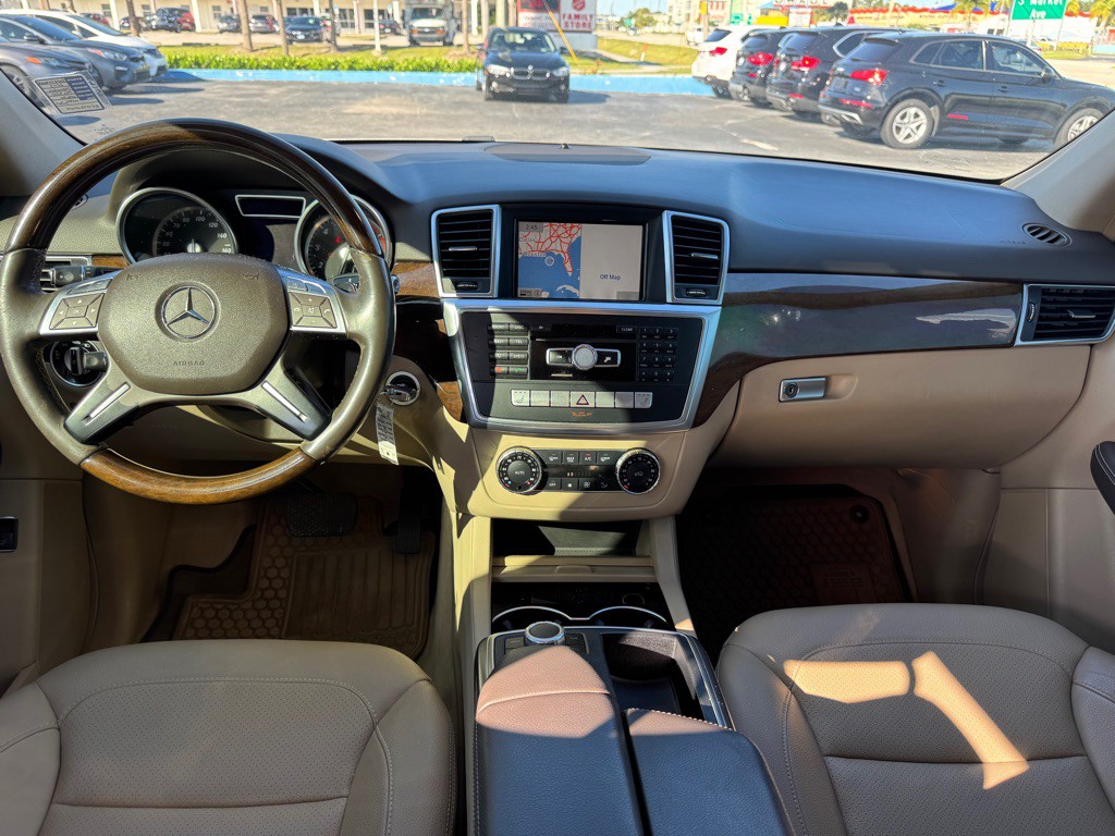 2013 Mercedes-Benz M-Class Image 8