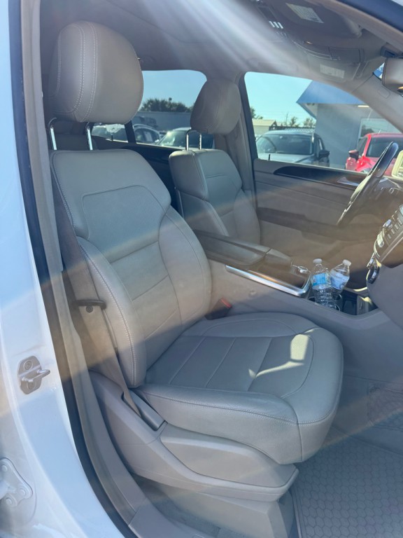 2013 Mercedes-Benz M-Class Image 11
