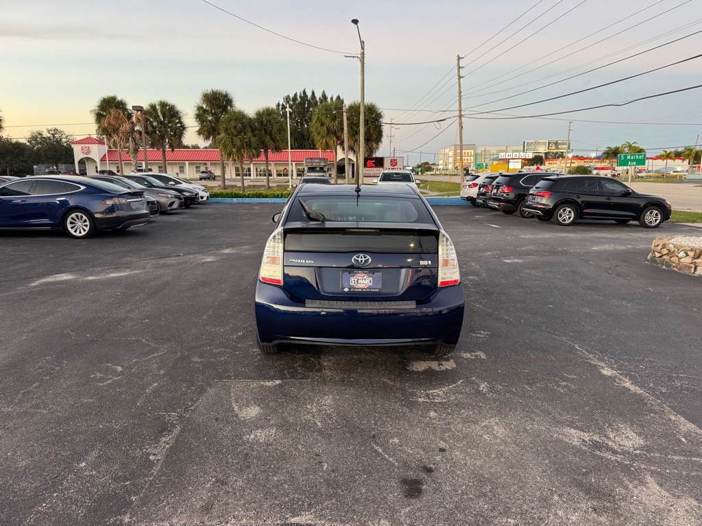 2011 Toyota Prius Image 7