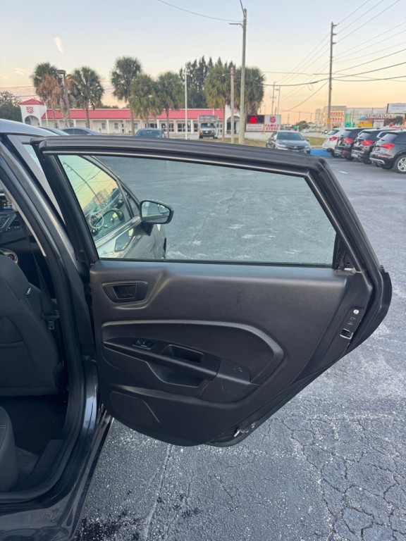 2019 Ford Fiesta Image 20