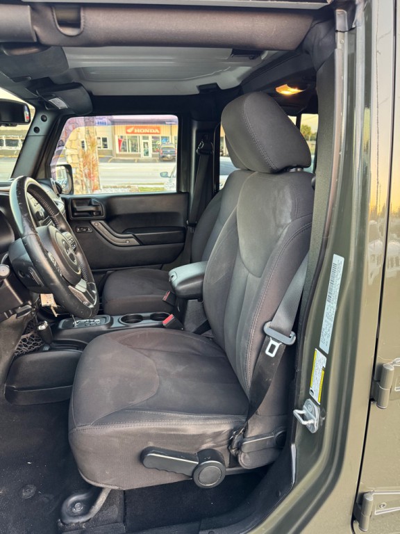 2015 Jeep Wrangler Unlimited Image 7