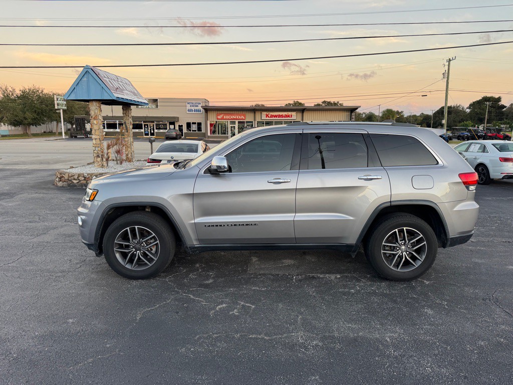 2019 Jeep Grand Cherokee Image 4