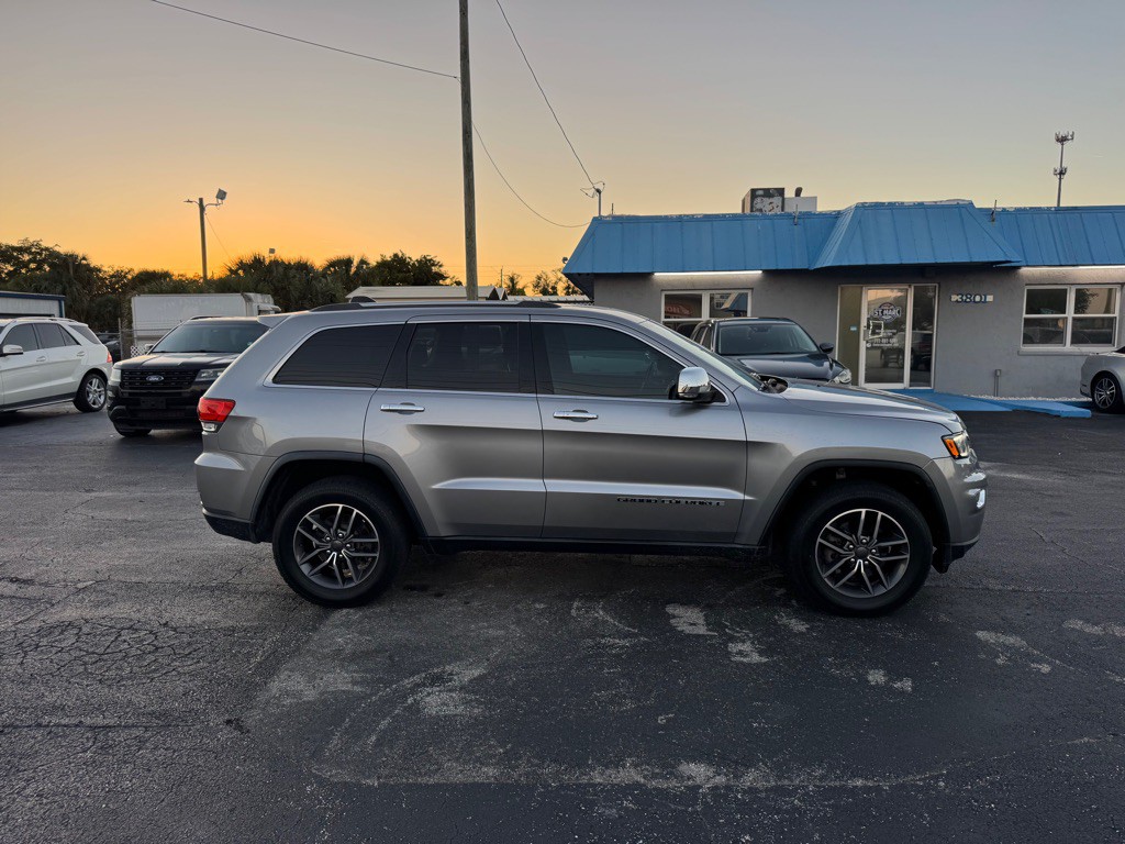 2019 Jeep Grand Cherokee Image 5