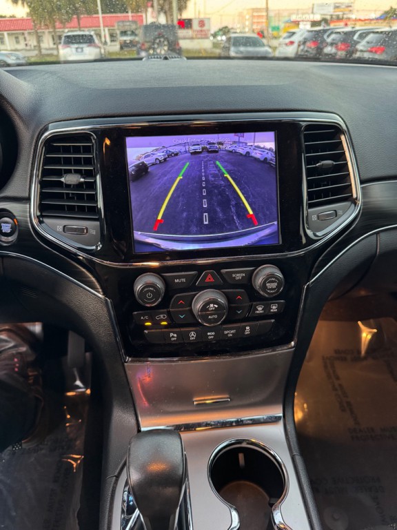 2019 Jeep Grand Cherokee Image 10