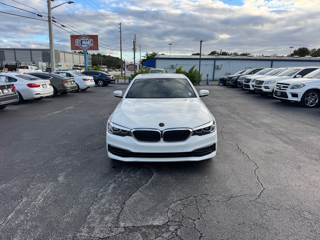 2019 BMW 5 Series Image 2