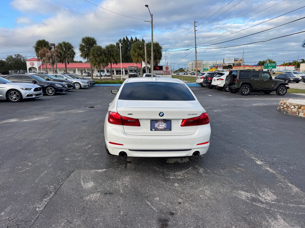 2019 BMW 5 Series Image 7
